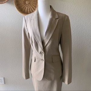 The Limited Fitted Blazer